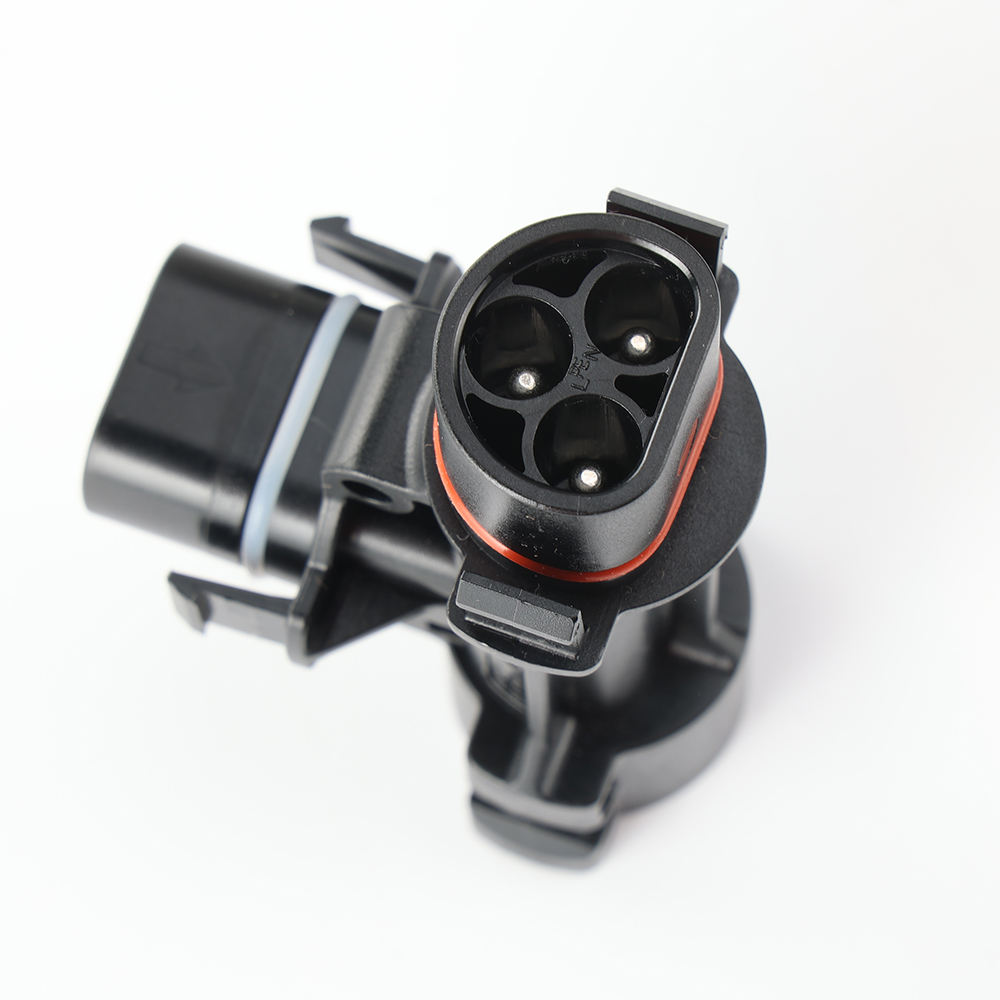 Deye T Connector For Micro + Micro - Image 4